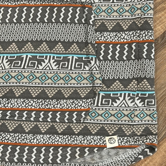 Free Planet 100% cotton Aztec pattern hoodie sweatshirt size Medium gray - Picture 4 of 14